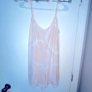 Hollister Gilly Hicks Soft Light Pink&White Tie Dye Sleepwear Romper // Size L